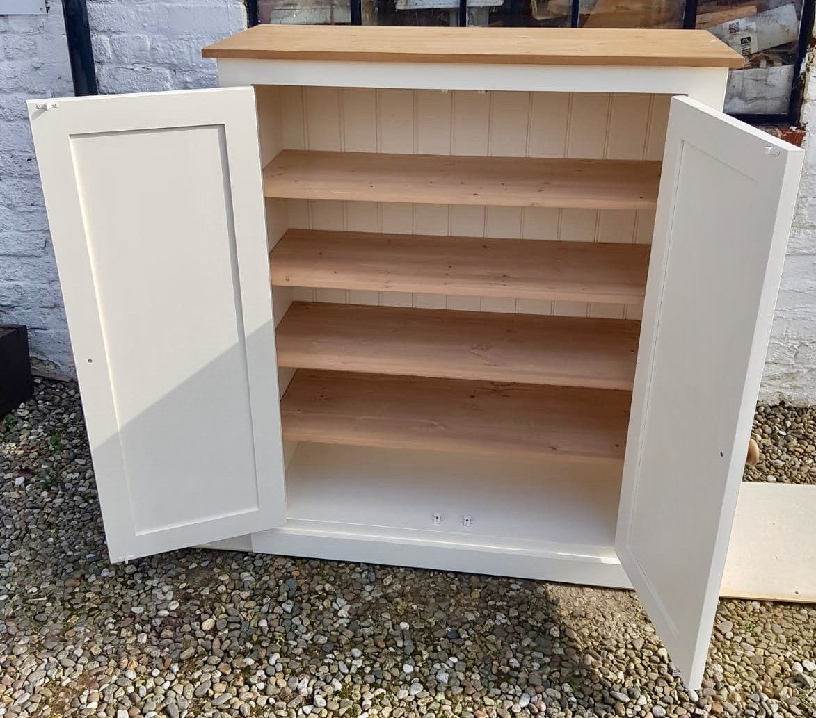 Shallow hall 2025 cupboard