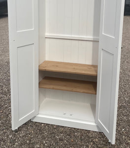 If you are wanting Extra Shelves for our Hall and Larder Cupboards - order them here