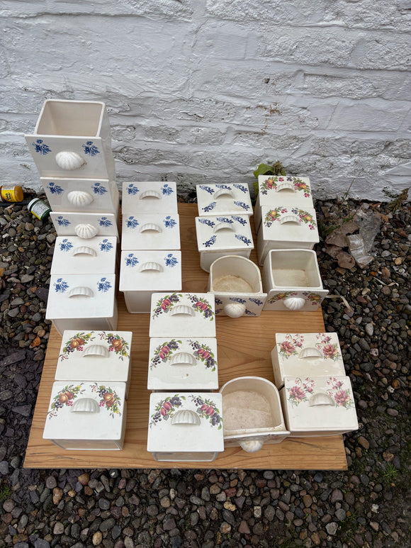 BULK LOT - Ceramic drawers   ***CLEARANCE***    COLLECTION ONLY