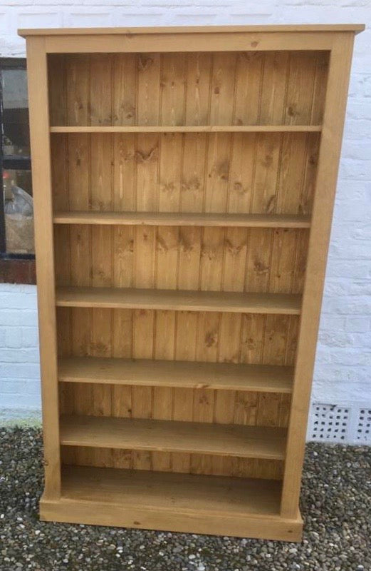 Pine bookcases discount