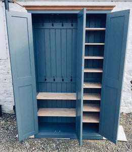 **IN STOCK** One Only - 3 Door Traditional Hall Cloak Room Coat & Shoe Cupboard in STIFFKEY BLUE